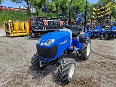 New Holland Boomer™ Deluxe CVT 46D