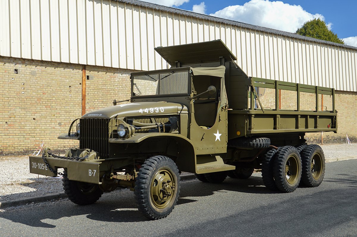 Lastwagen GMC CEKW353