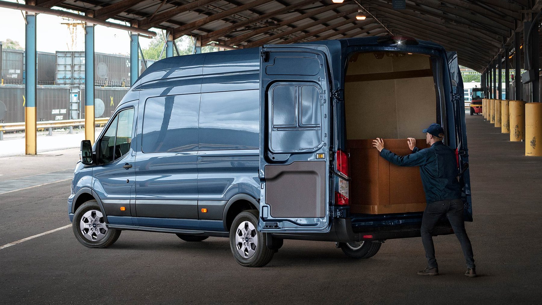 Van Ford 350M VAN 115 MR 5.13