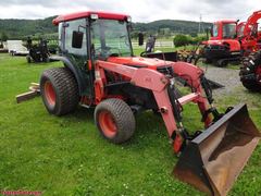 Kubota L4330HST