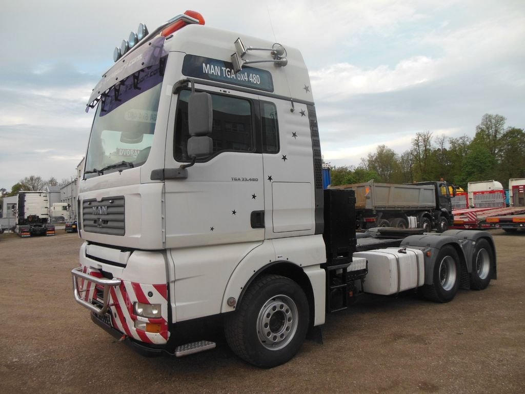 Truck MAN 26.480 6X4H-2BLS