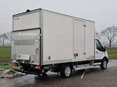 Ford BA 6335 cm³ A
