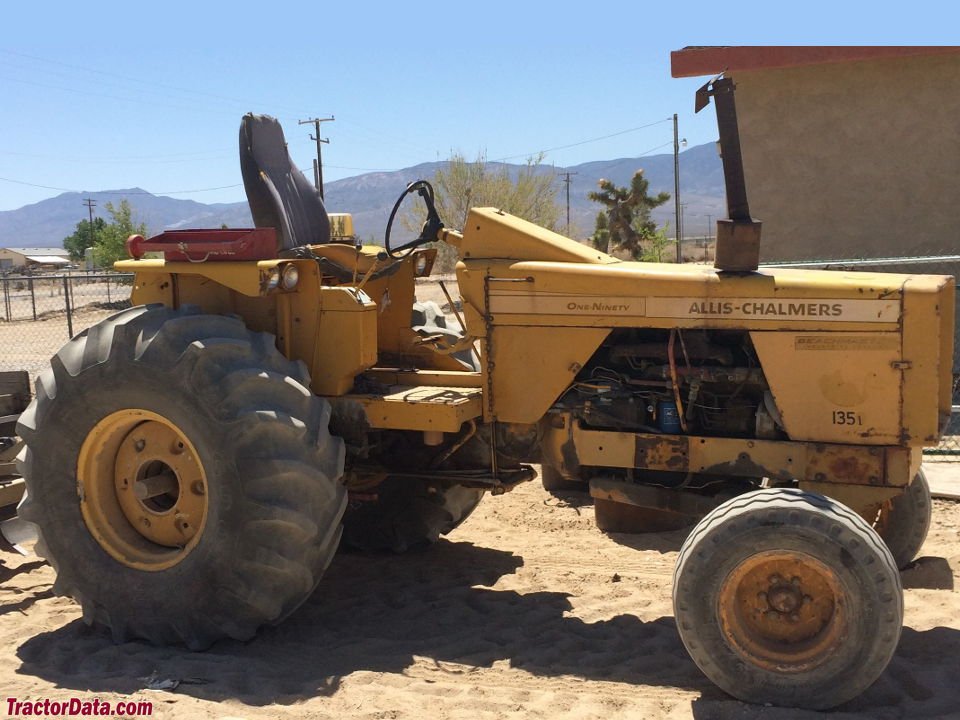 Tractor Allis Chalmers 190 Beachmaster