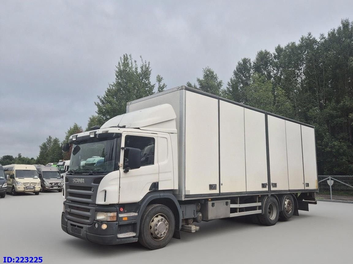 Truck Scania SCANIA P380 6X2