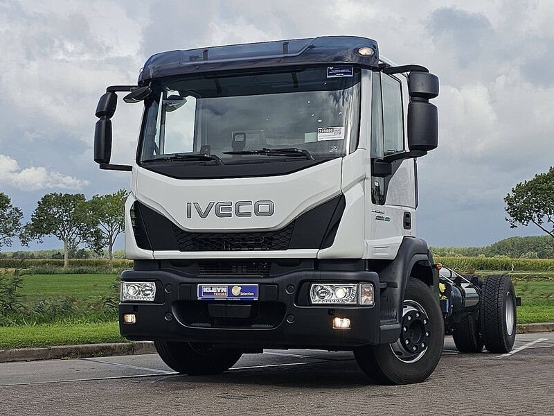 Truck Iveco 80E17-P/369