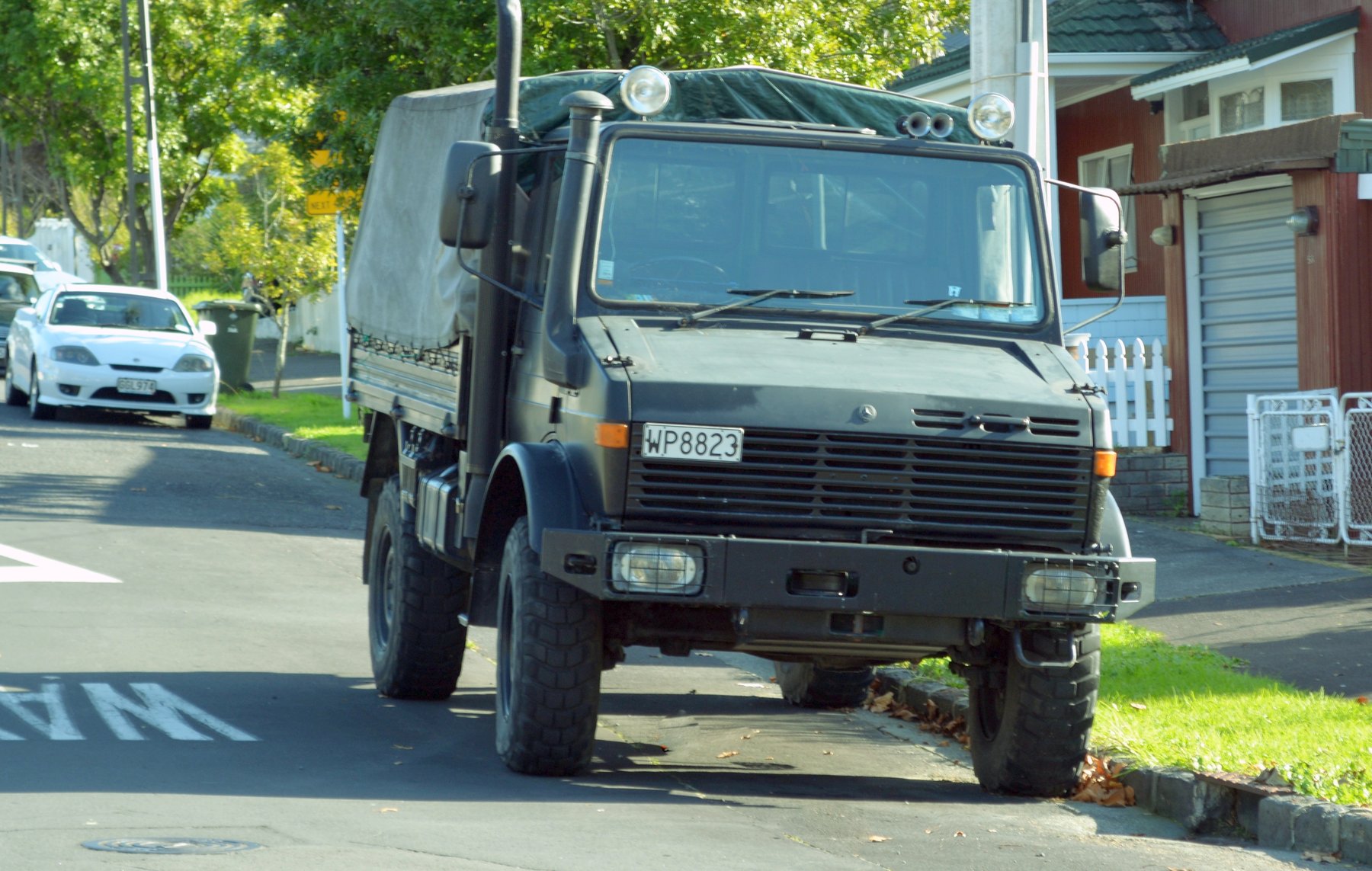 Truck Unimog UNIMOG U 1300 L