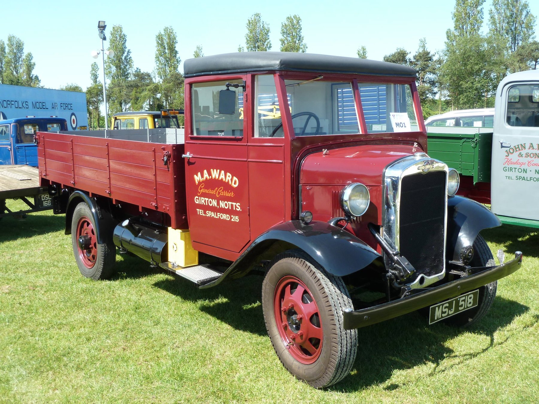 Van Morris 2 AXLE RIGED