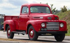 Ford F1-PICK UP