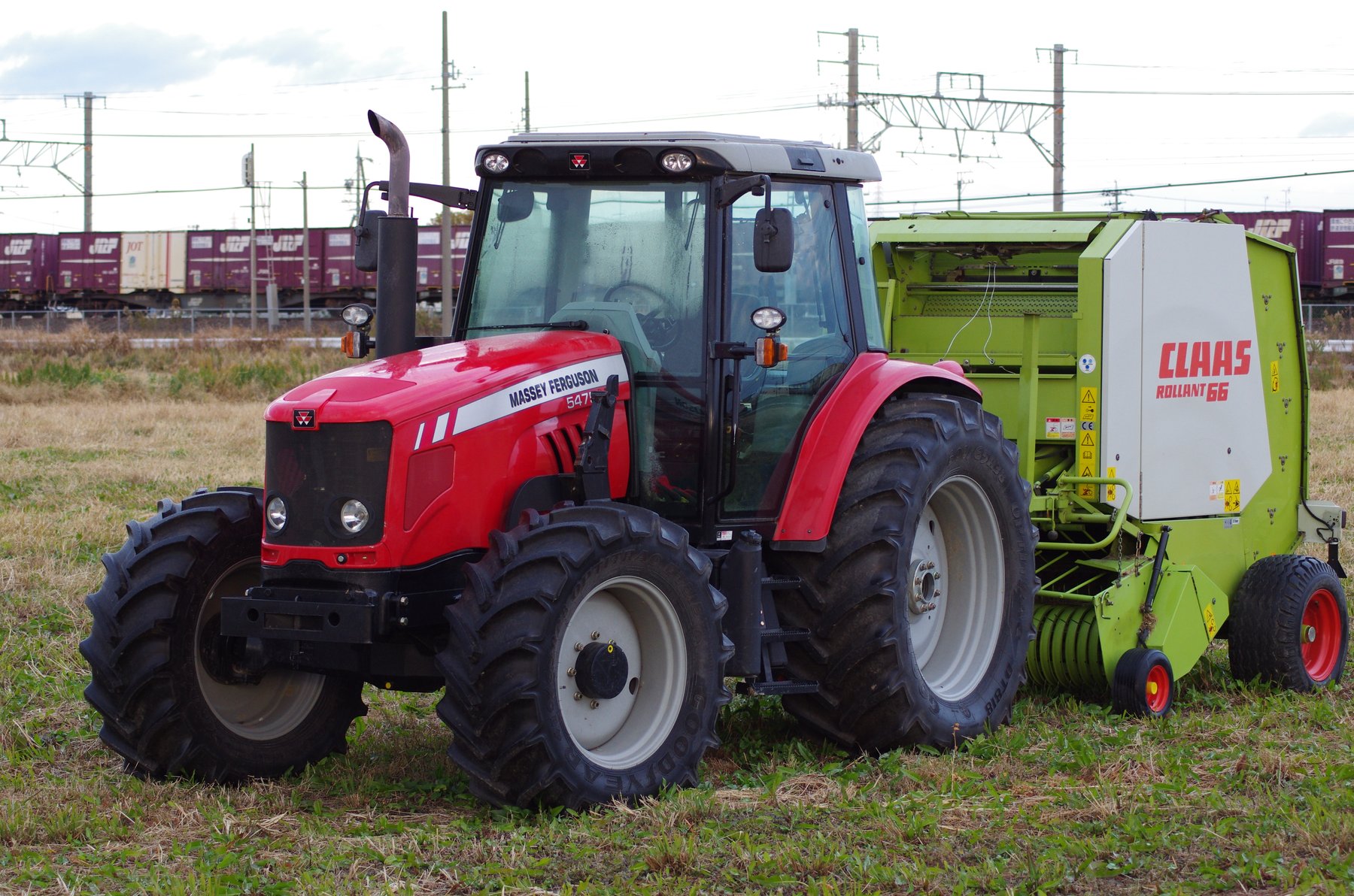 CLAAS Rollant 66