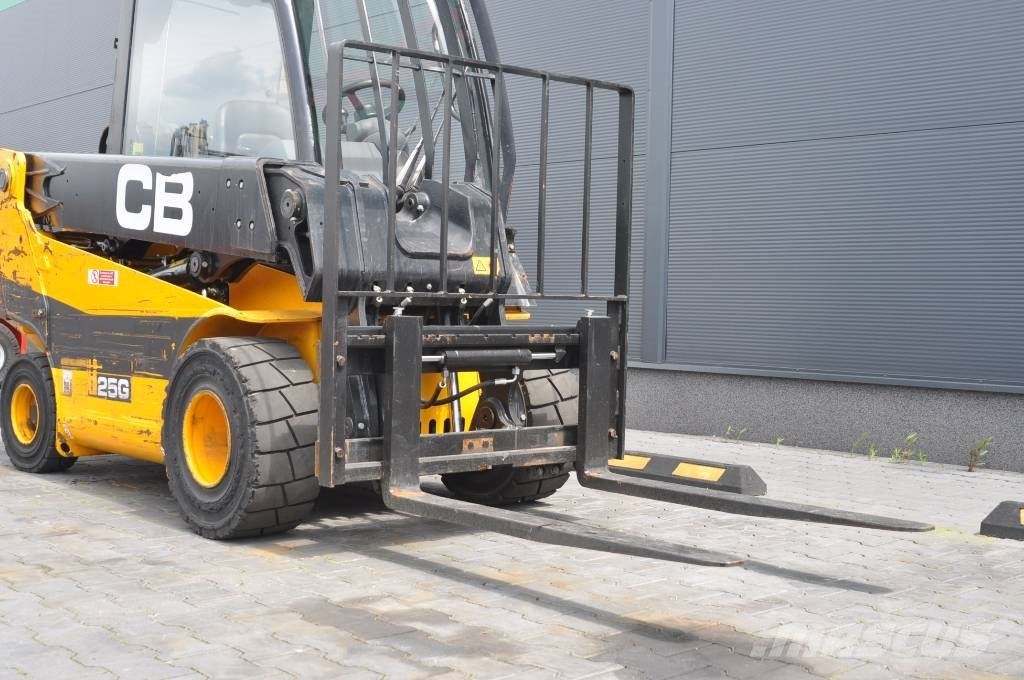 JCB TLT25