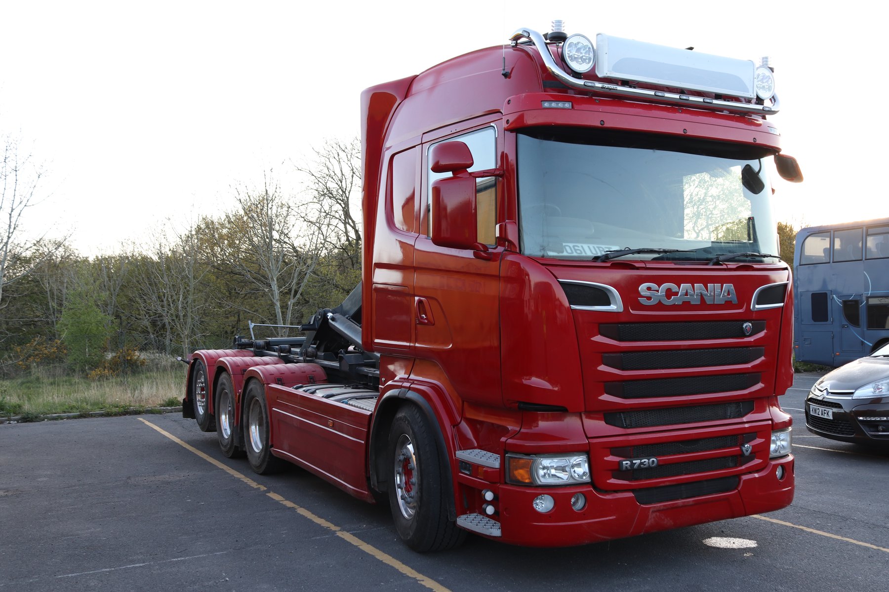 Truck Scania R 730 B8x4/4NZ