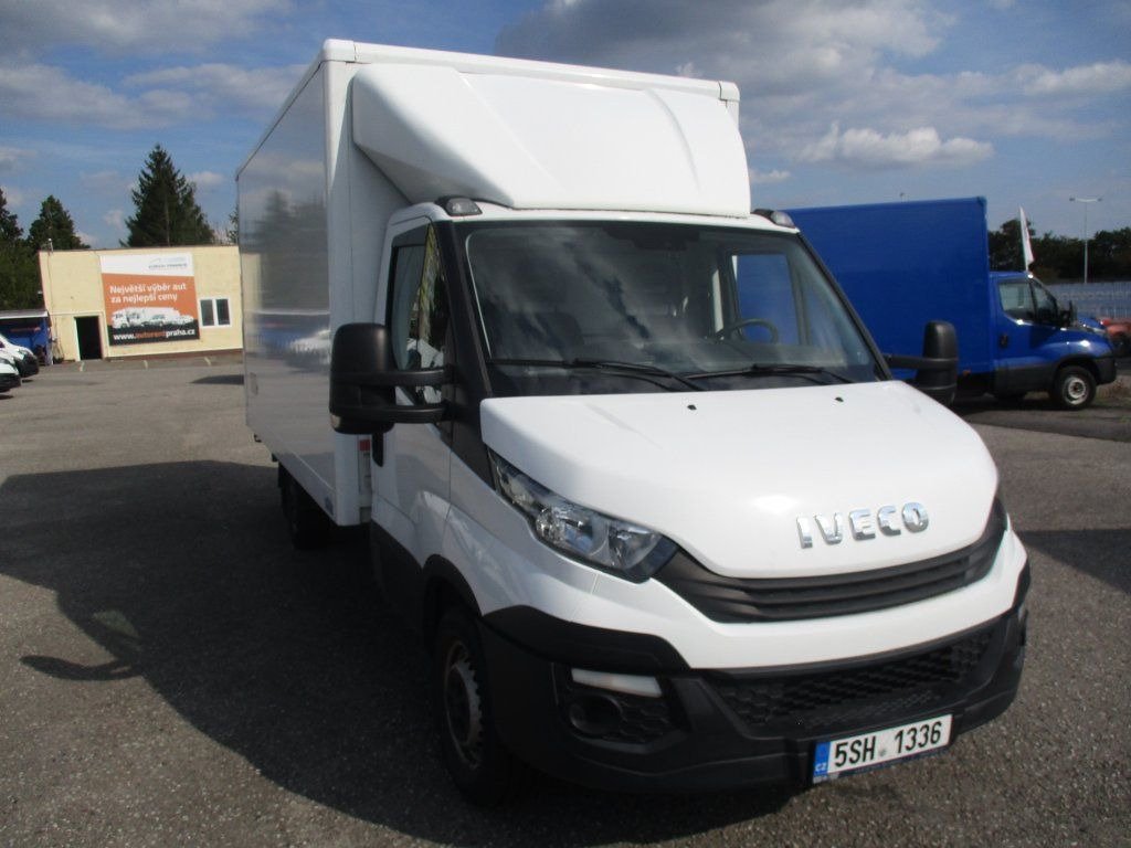 Van Acord / Iveco 35S16