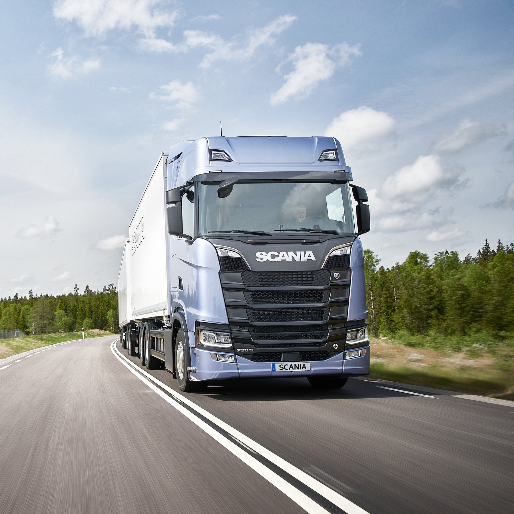 Truck Scania 124 GB-8X2/295+135+132