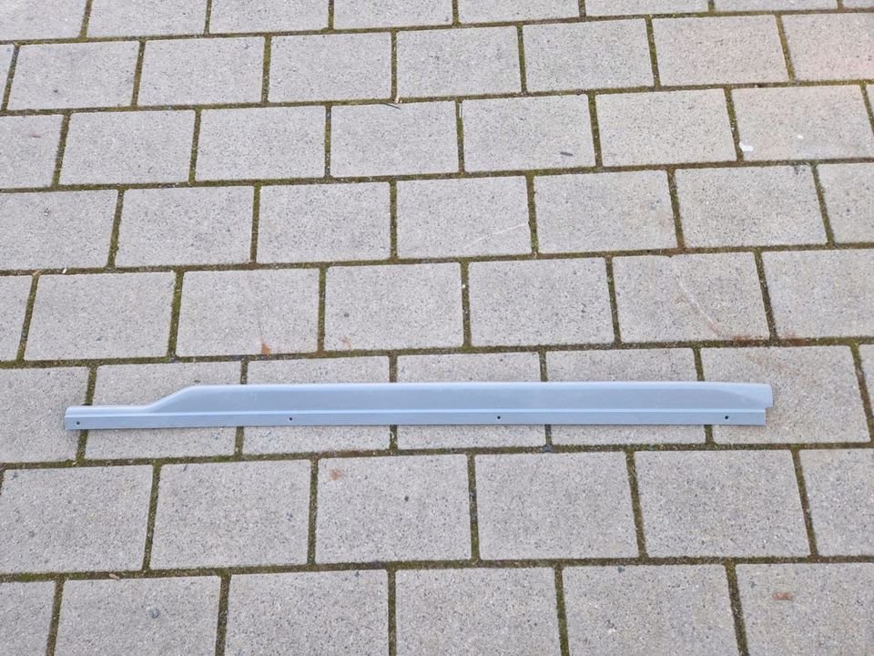 Reo M