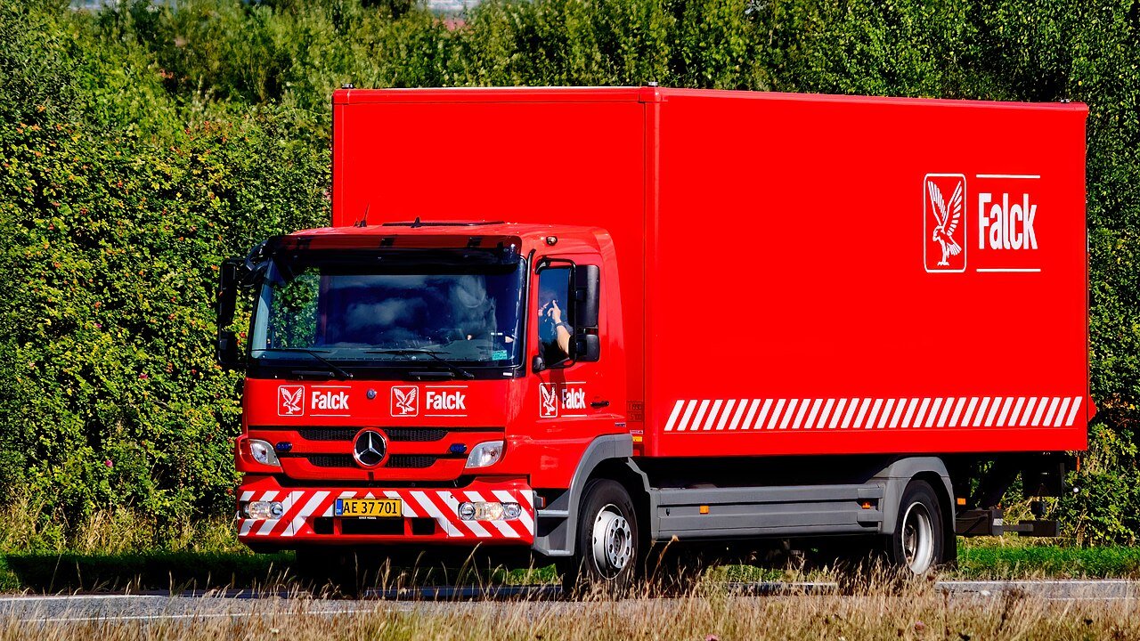 Truck Mercedes Benz ATEGO, 12 (L 4X2)