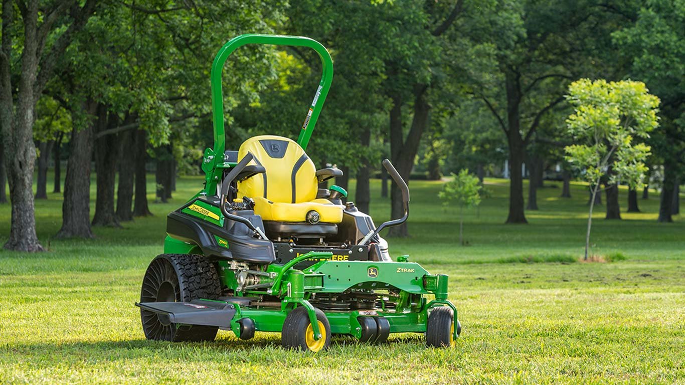 Ride-on mowers John Deere 66