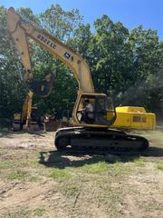 John Deere 892E LC