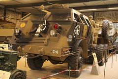 US military M26 tractor / M25 Dragon Wagon