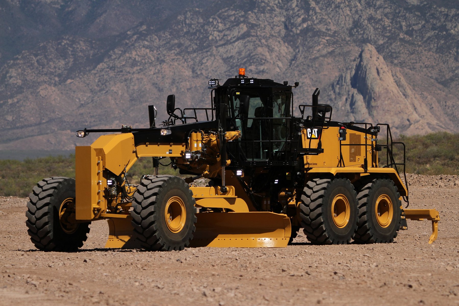 Maschine Caterpillar (Cat) Grading Beams