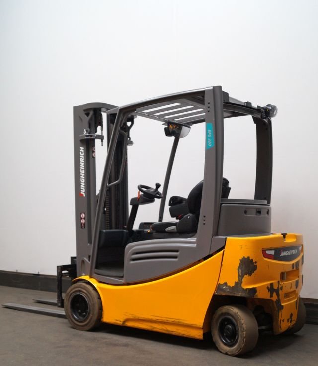 Electric forklifts Jungheinrich EFG320