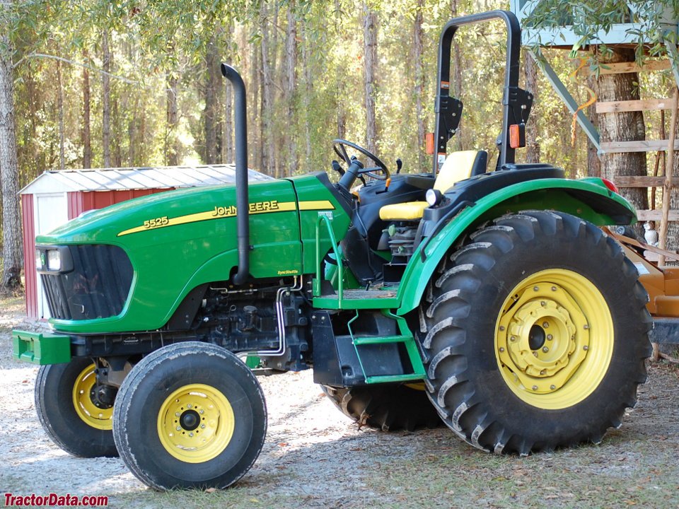 John Deere 5525 Narrow