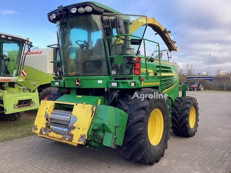 Forage harvesters John Deere 7550 i