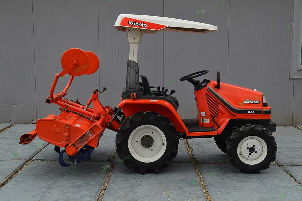 Traktor Kubota A14