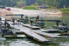 General Dynamics European Land Combat Systems M3 Amphibious Rig