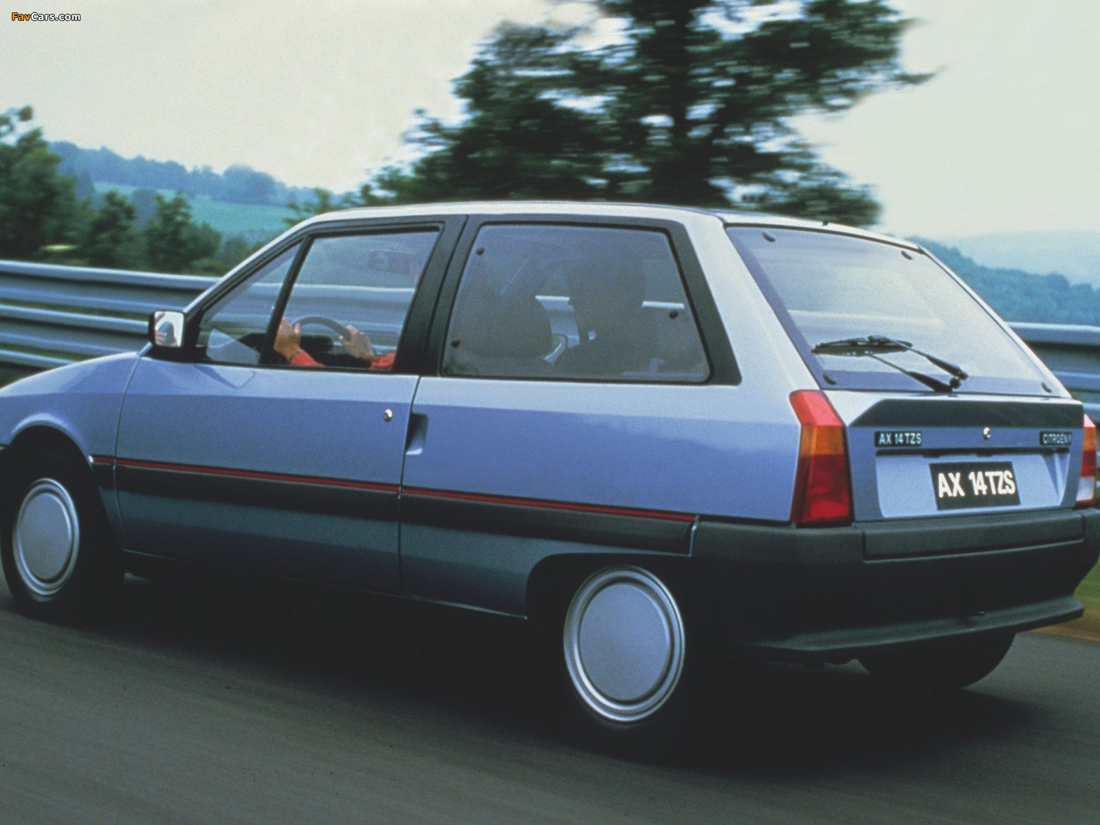 Transporter Citroën AX 14 RD SERVICE