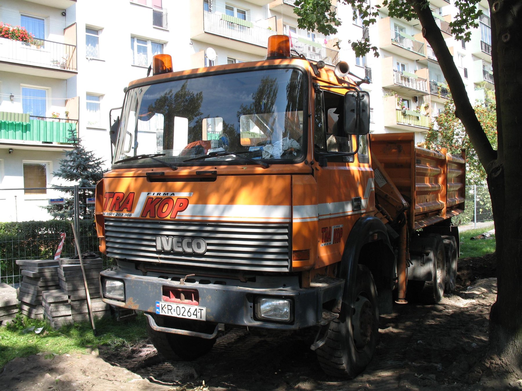 Truck Iveco 260-30 HW