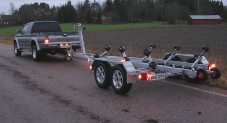 Light trailers up to 750 kg MAKKO TRAILERS MAKKO750L/750