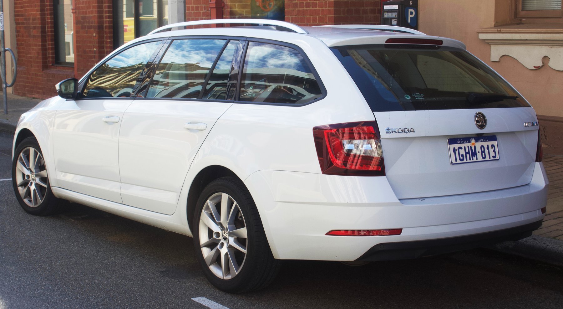 Van SKODA SKODA OKTAVIA