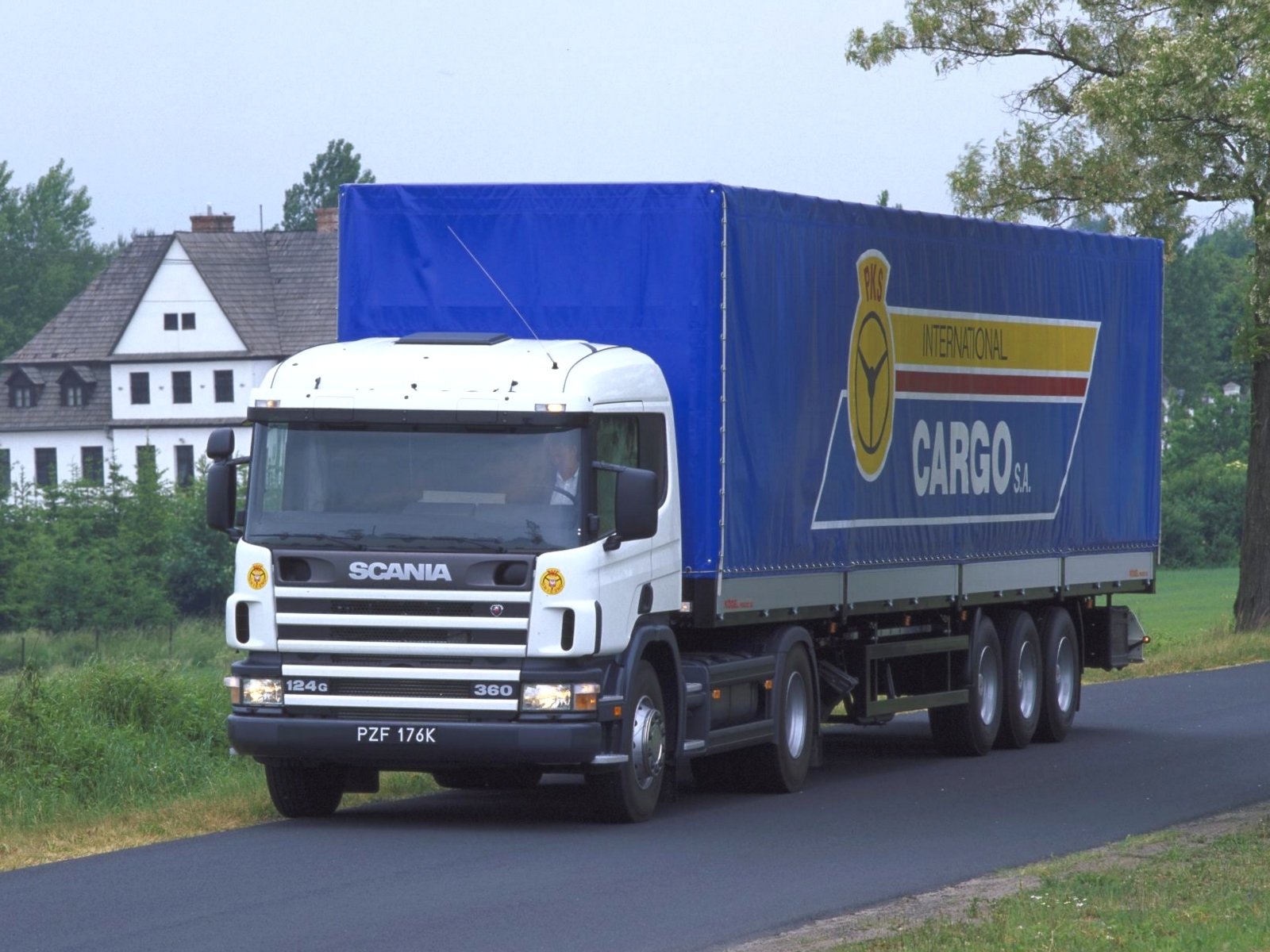 Lastwagen Scania P 124 CB 4X4/430