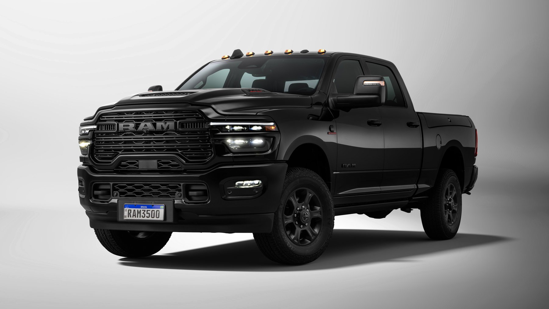 Truck Ram 3500 HD LARAMIE 4X4