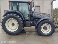 Valtra N82