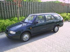 Škoda 5D FELICIA COMBI 1.9D LX-EHH653/245