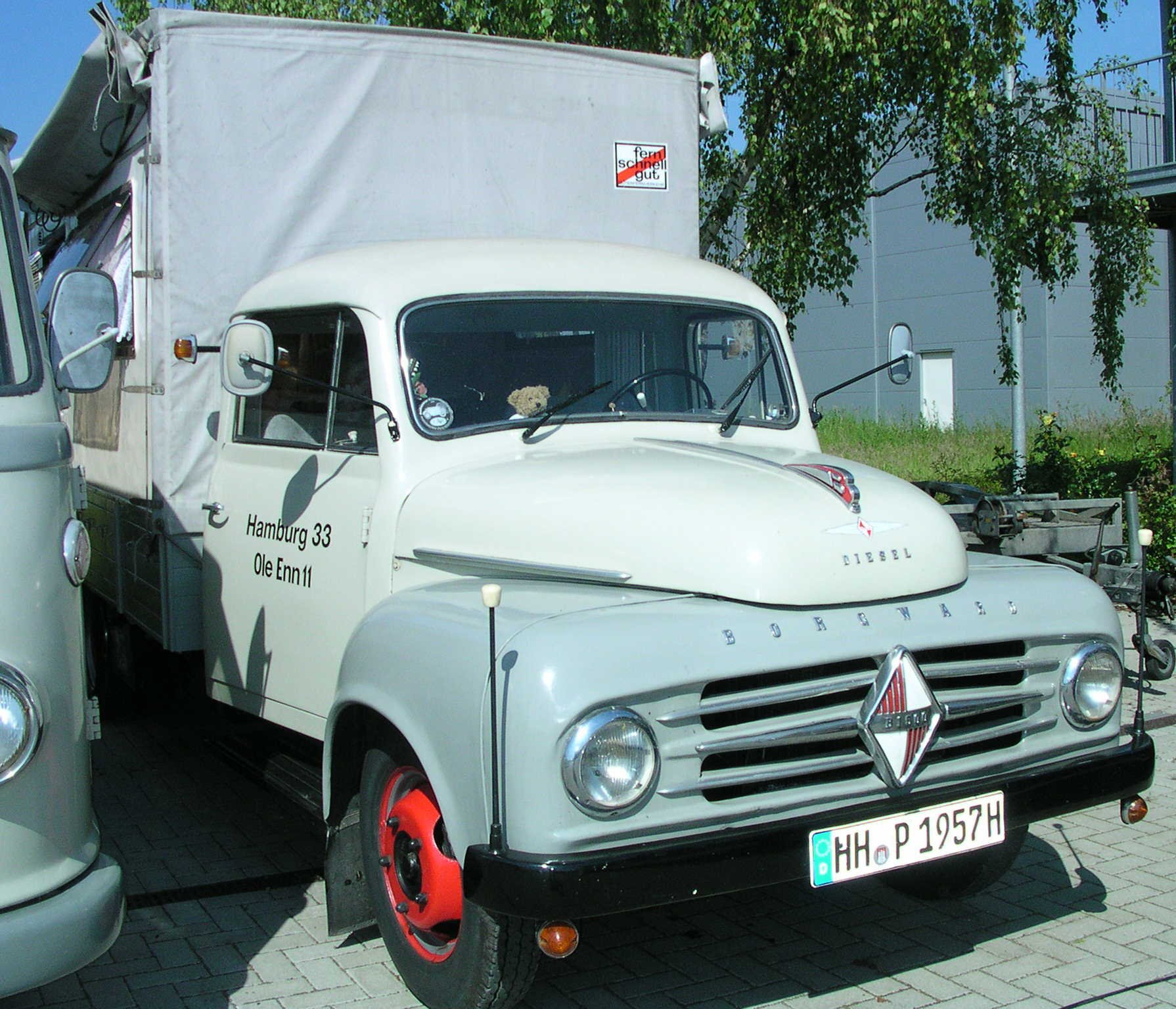 Van Borgward B 1500/0 FRONT