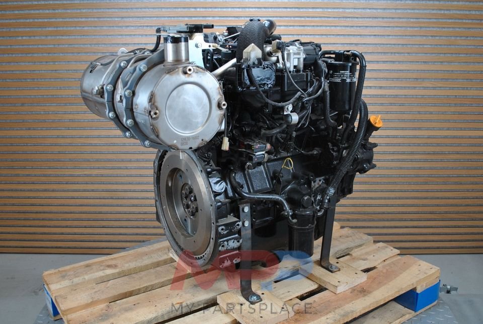 Silnik przemysłowy Yanmar 4TNV98CT