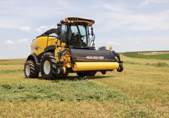 New Holland FR 9090