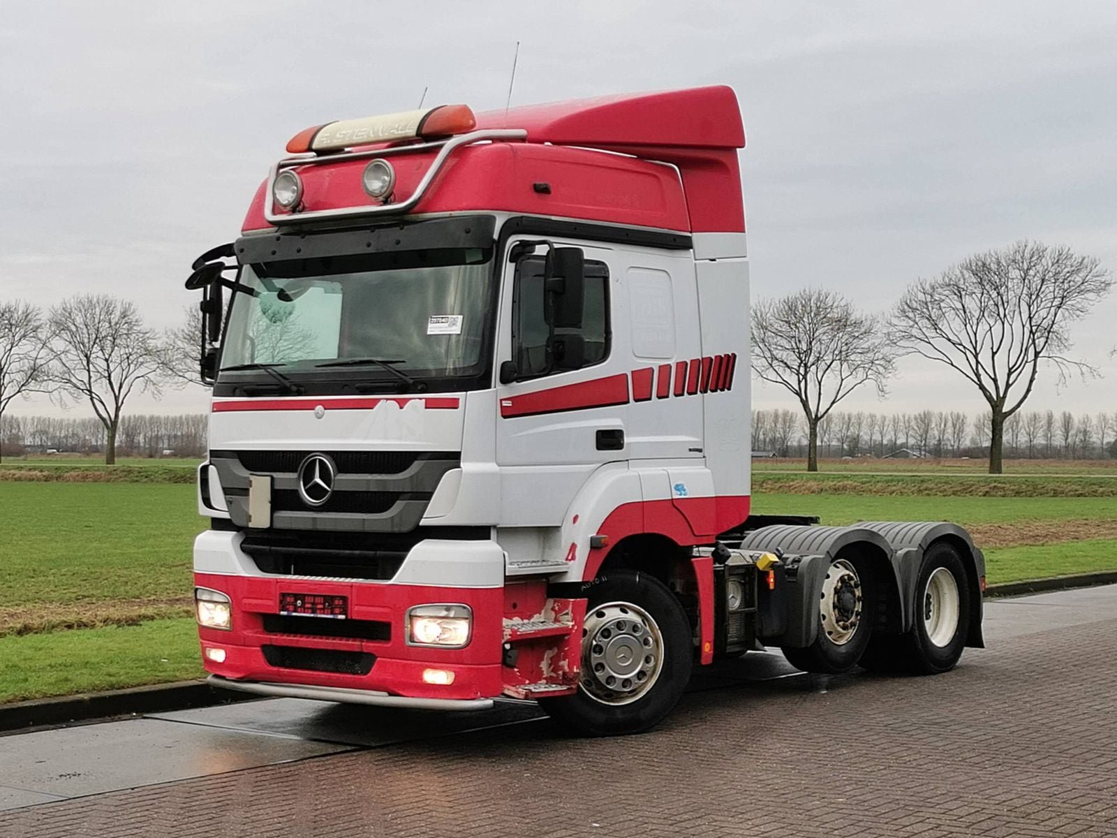 Truck Mercedes Benz AXOR 2543