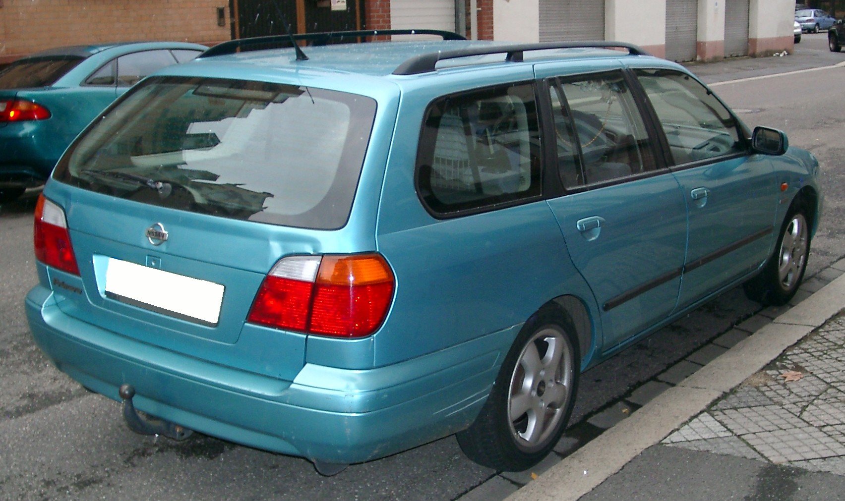 Van Nissan PRIMERA 2.0D WAGON VAN