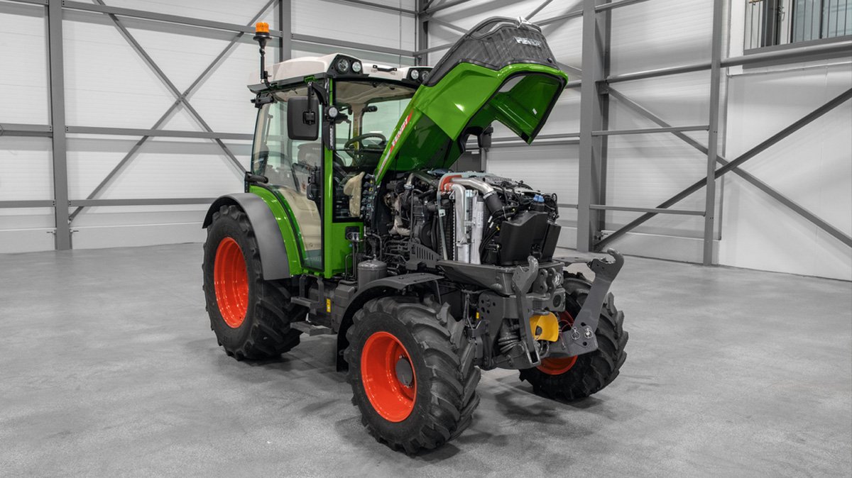 Traktor Fendt 210P Vario