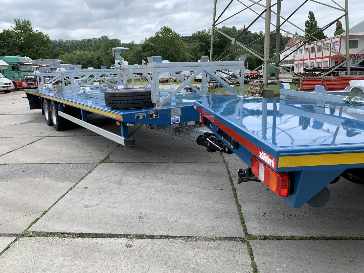 Trailer Zikun HK250T