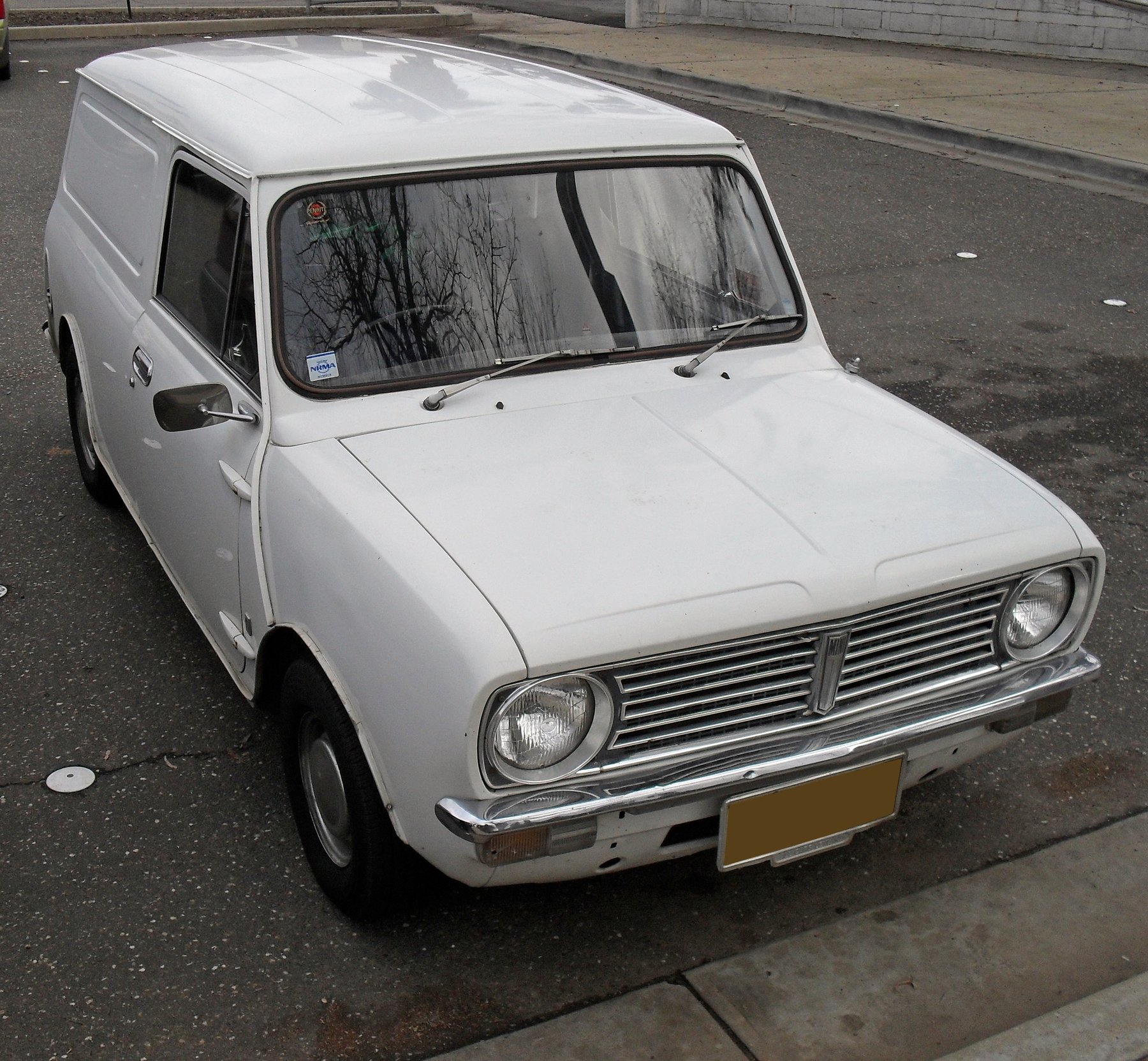 Mini MINI VAN