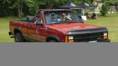 Dodge PICK-UP