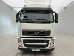 Volvo 12-FH62TB-A8-6X2/320+137