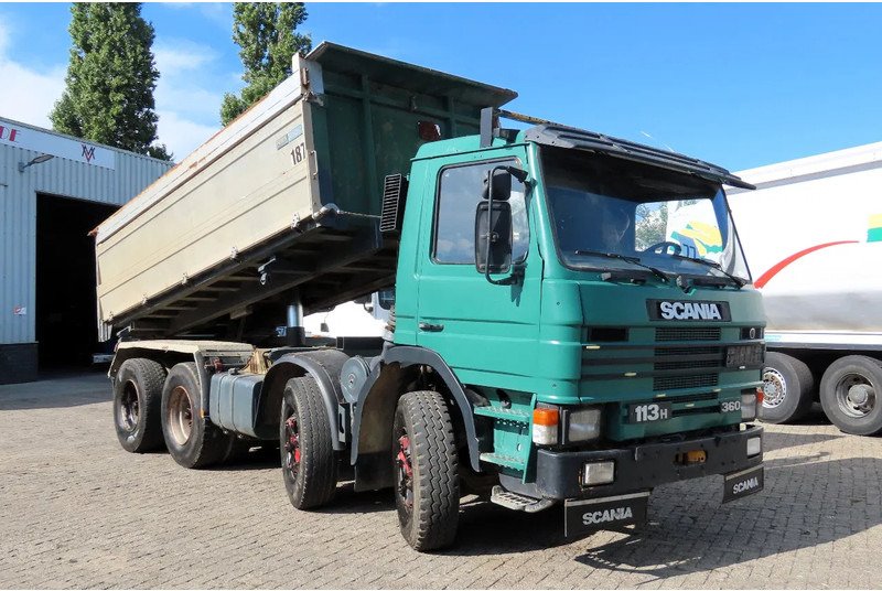 Truck Scania P 113 ML