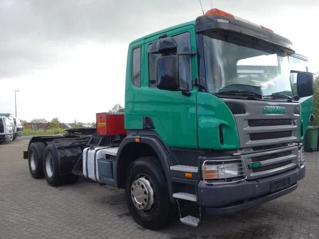 Truck Scania P 124 CA 6X4 NZ 420