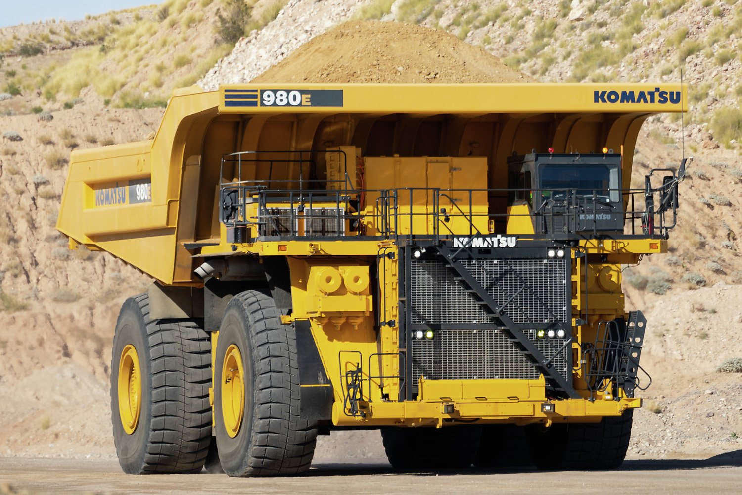 Mining machine Komatsu 980E-5