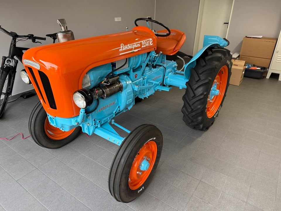 Tractor Lamborghini 2241 R